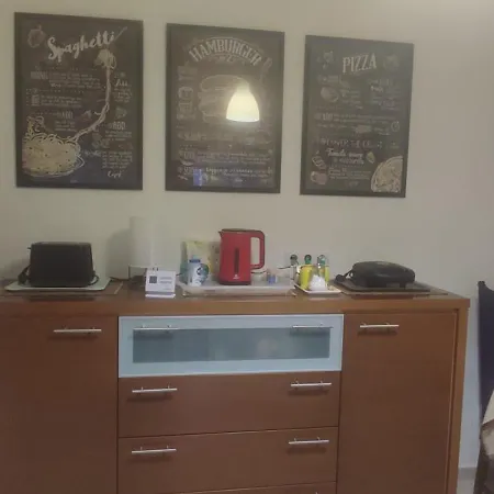 公寓 Village Rakoshegy *